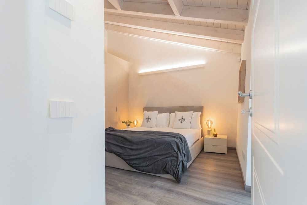 Muralto's Nest by Rent all Como Apartment (2 Bedrooms) 6