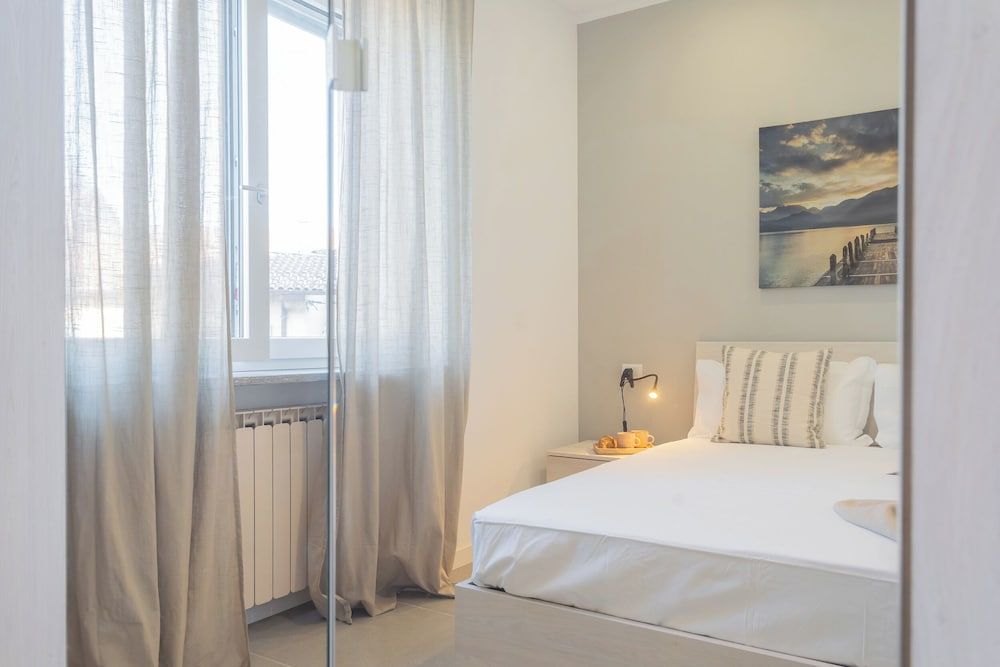 Isola Felice Grandate by Rent all Como Apartment (1 Bedroom) 3