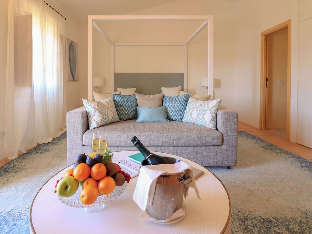 Luxury Suite