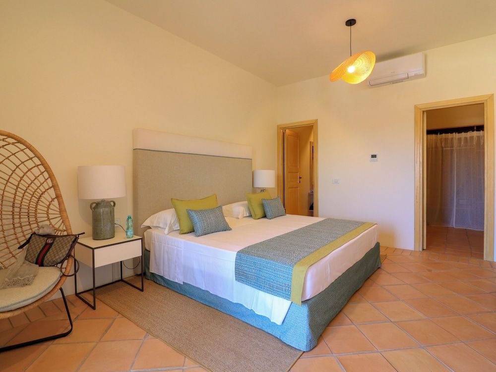 Standard Room, Courtyard View