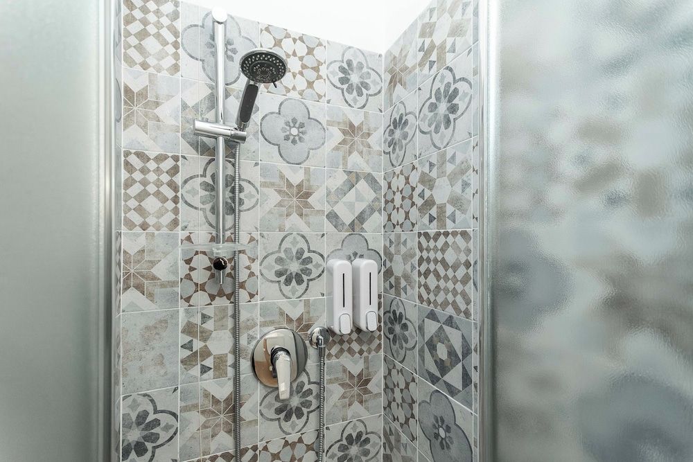 VittorioVeneto126 Comfort Room, 2 Twin Beds 8