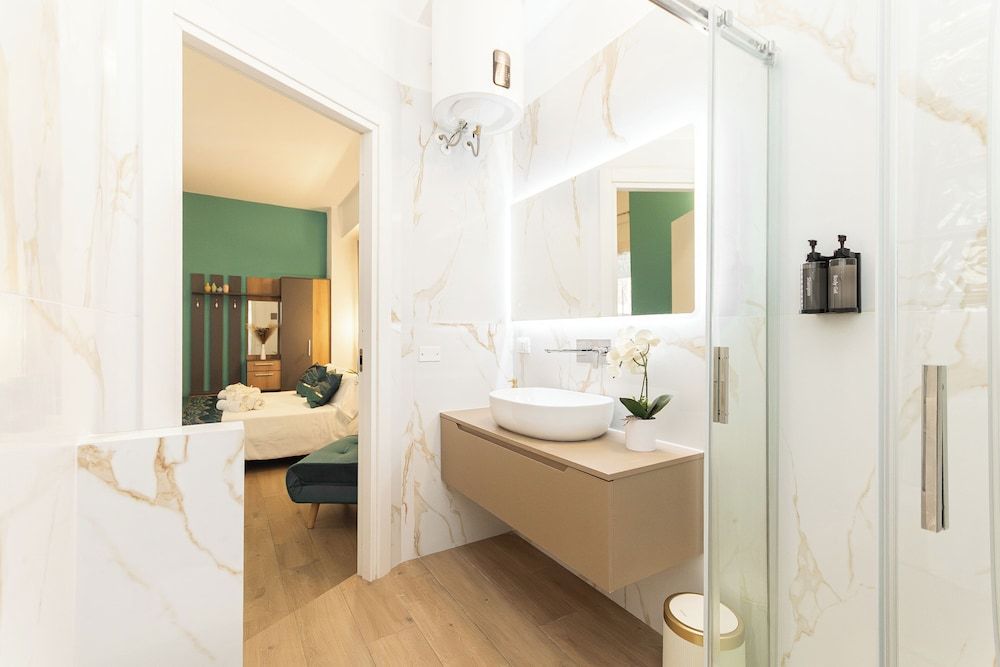 VittorioVeneto126 Luxury Triple Room 7