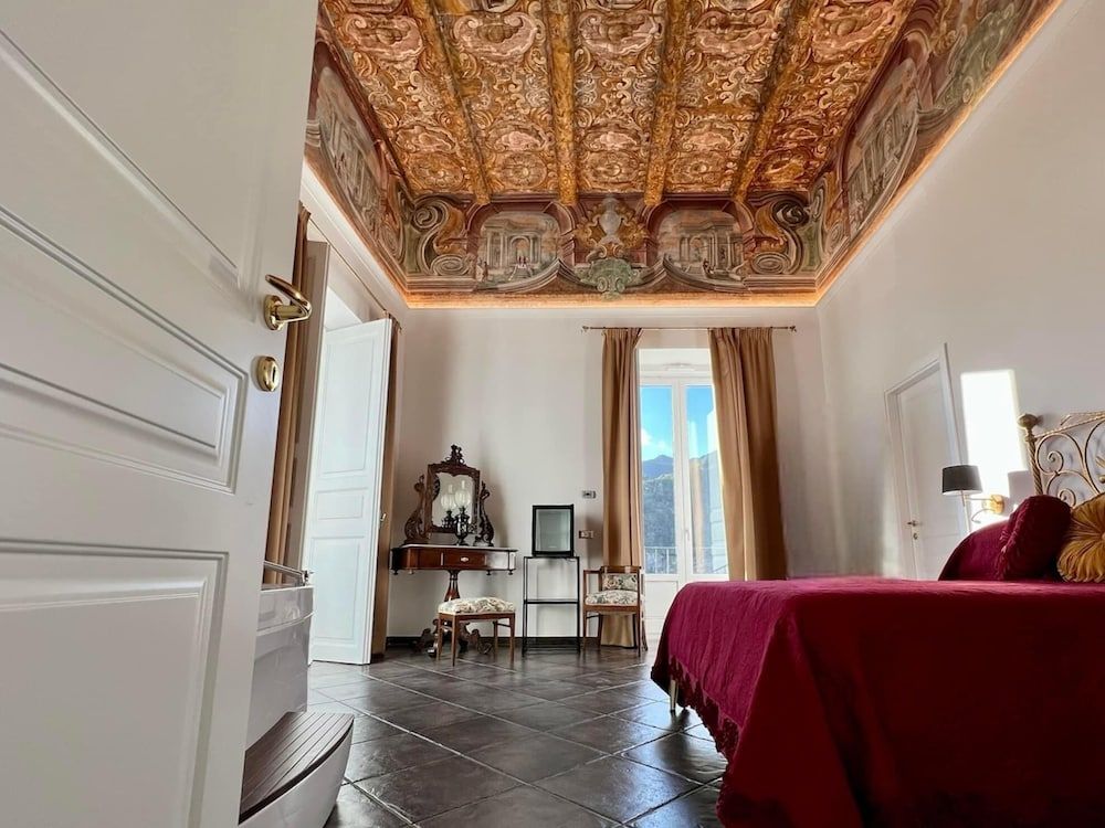 B&B palazzo della guardia Suite, Sea View 5