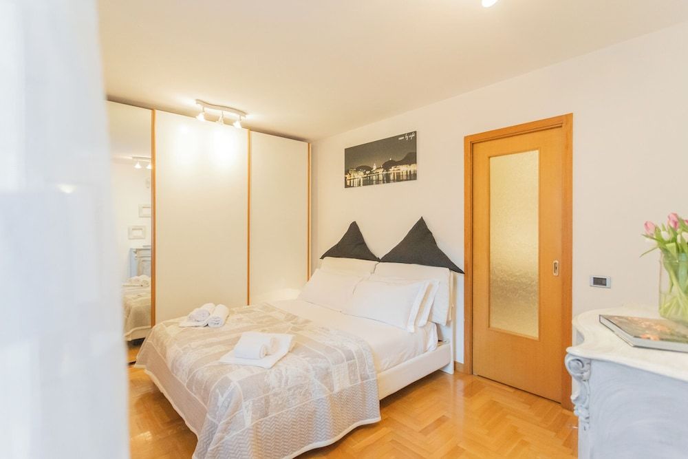 Apartment (1 Bedroom)