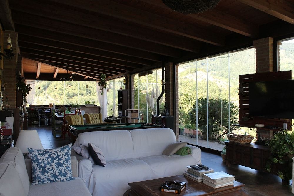 Casale I Calanchi Gubbio Deluxe Double Room, Hill View 4