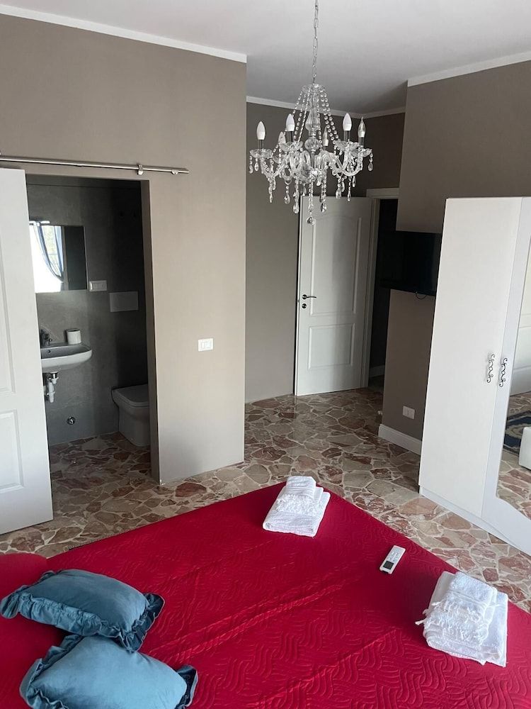 Royal Double or Twin Room, Mountain View