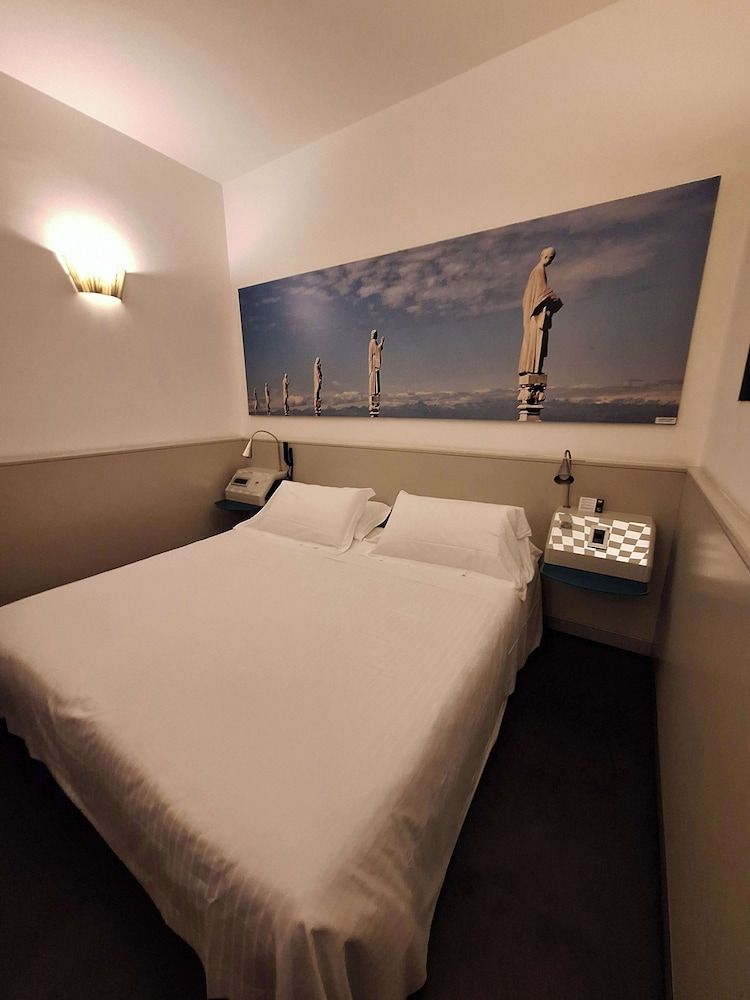 Sure Hotel By Best Western Milano Standard Room, 1 Queen Bed, Non Smoking 2
