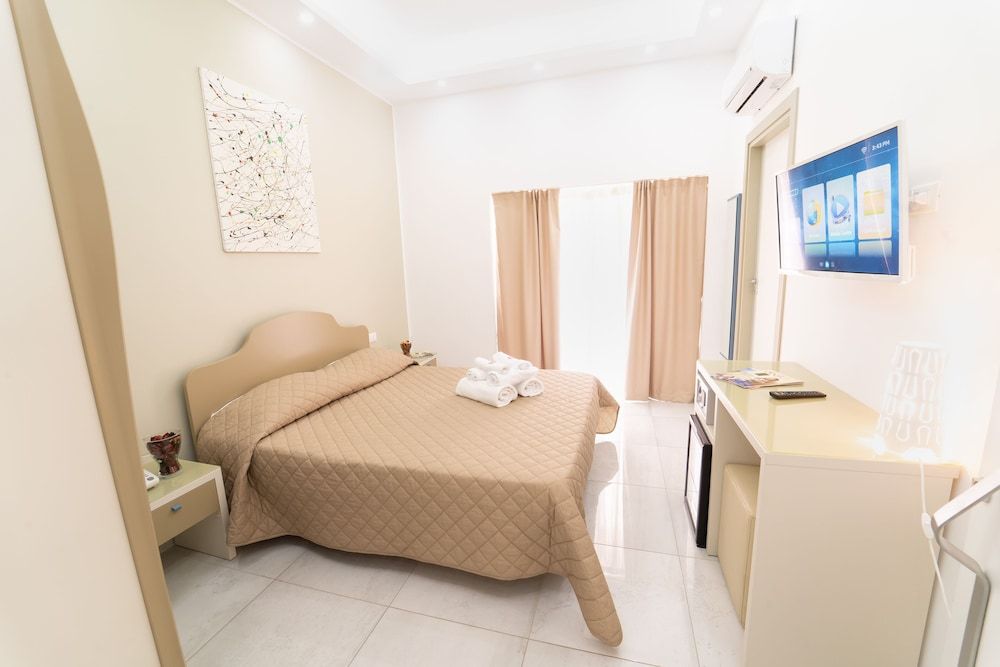 Standard Room, Annex Building (Corso Umberto 311)