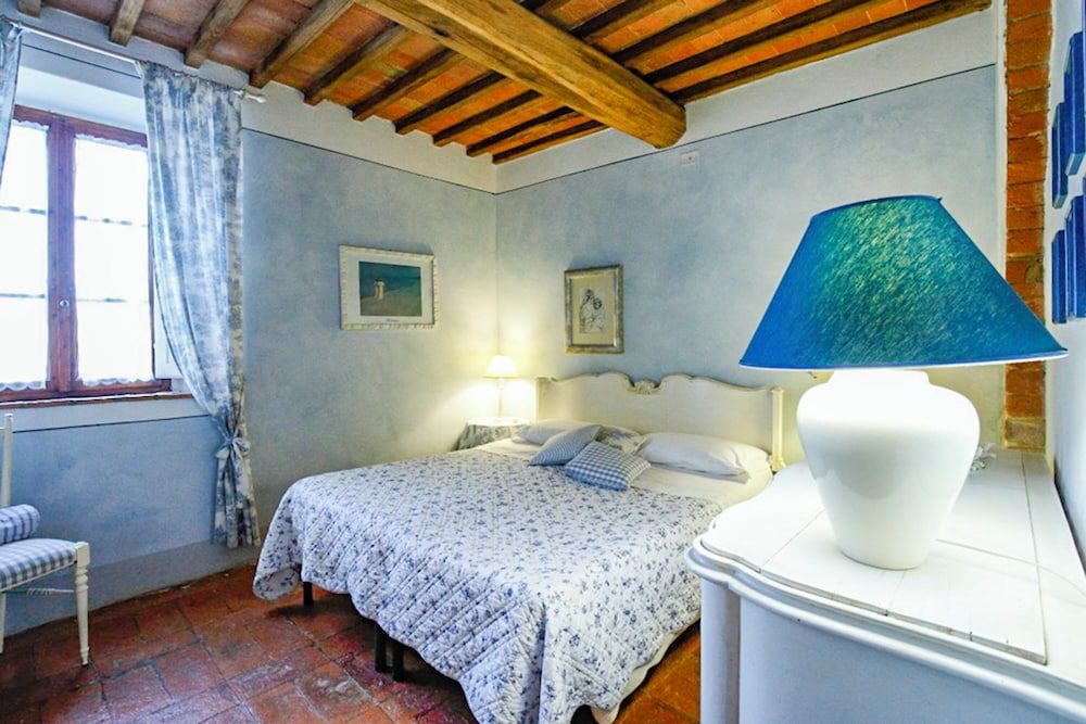 Francigena Loggia Apartment Shared Pool