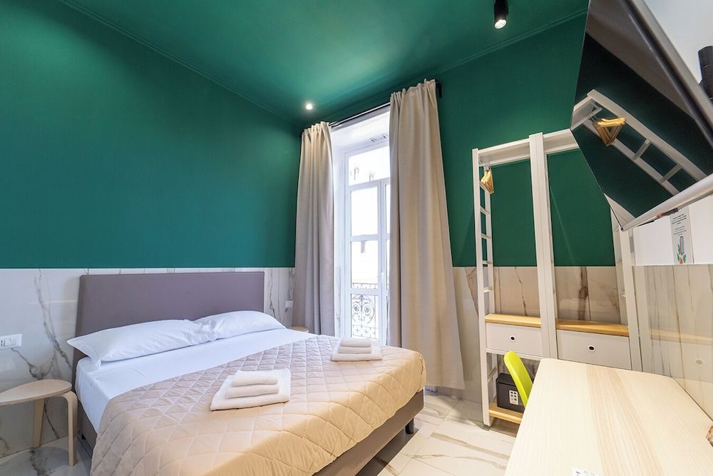 Superior Room, Courtyard View