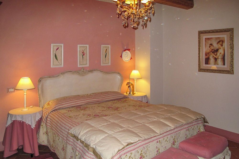 Family House, 5 Bedrooms (Francigena Cadolingi Home Private)