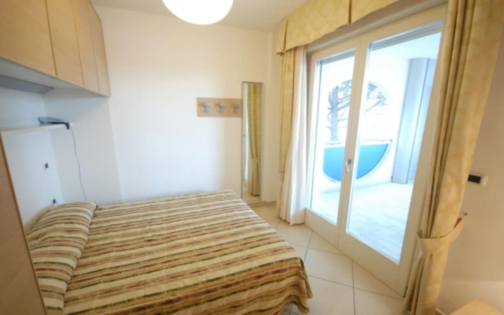 Apartment, 2 Bedrooms, Terrace, City View