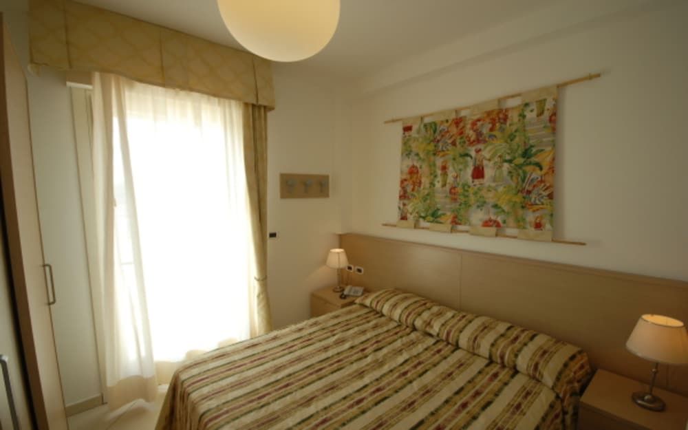 Apartment, 2 Bedrooms, Terrace, Ocean View