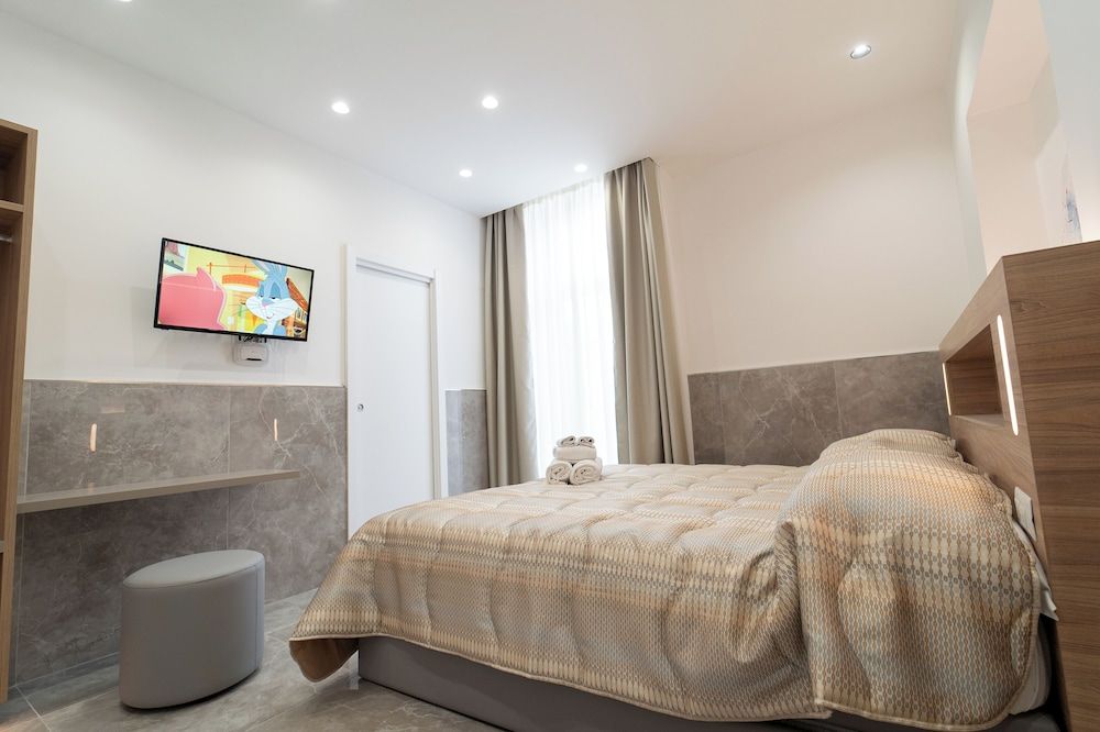 Deluxe Room, City View, Annex Building (Vico Giardinetto)