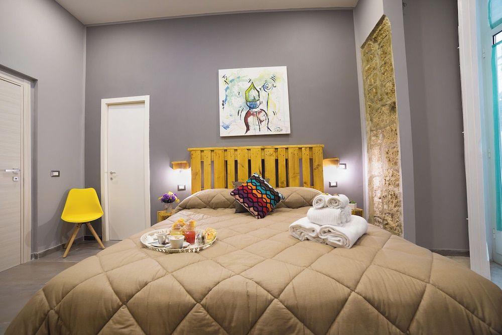 Deluxe Room, City View
