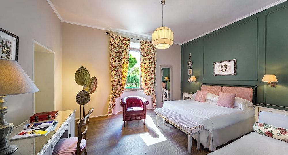 Junior Triple Room, Non Smoking, Private Bathroom