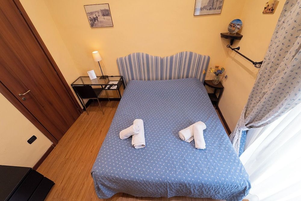 Basic Room, 1 Double Bed, Tower