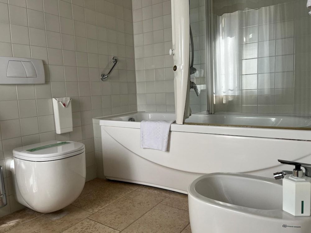 Locanda La Candola Deluxe Room, Hill View 11