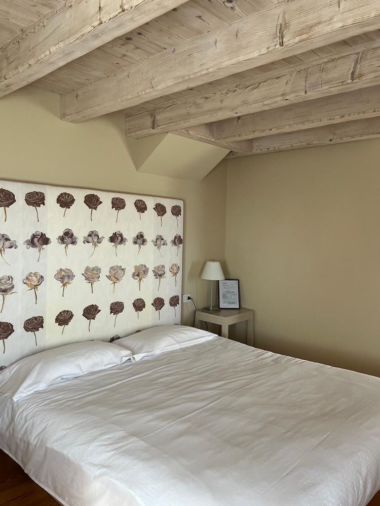 Locanda La Candola Deluxe Room, Hill View 6