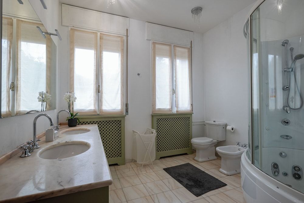 Room & Breakfast D'Annunzio Double Room, 1 Queen Bed 5