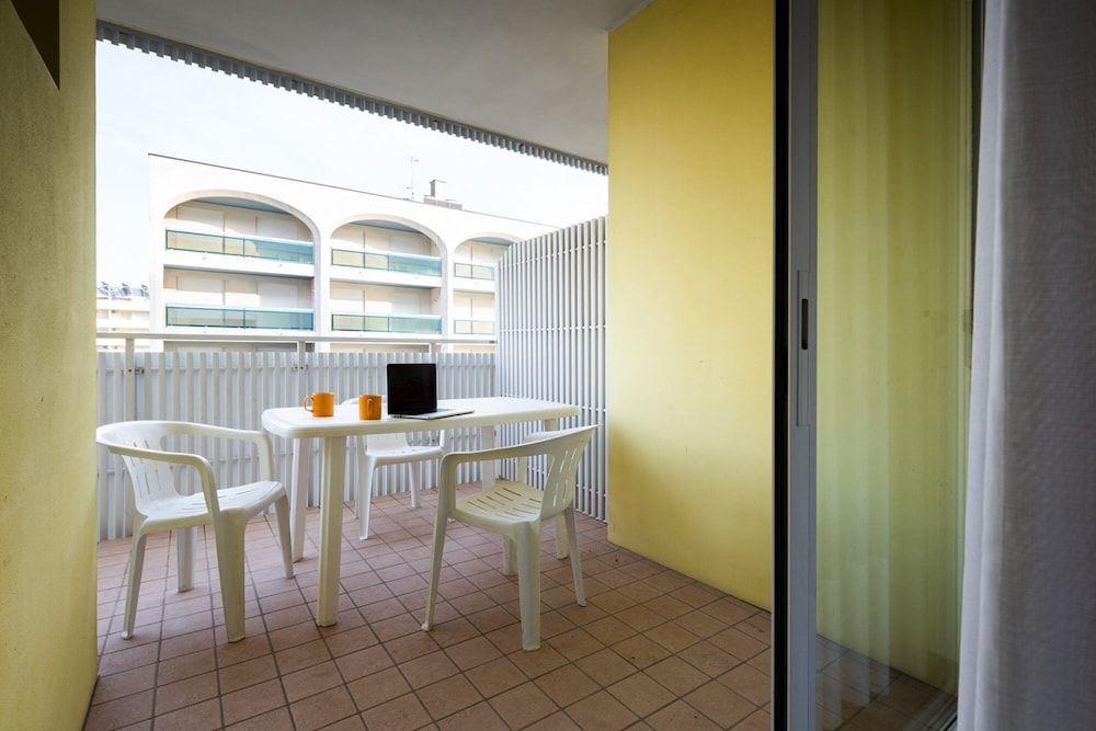 Apartment, 2 Bedrooms, Balcony