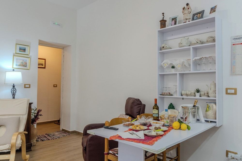 CasaBlanc Family Triple Room 13