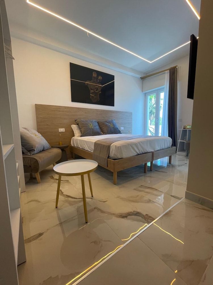 Deluxe Double or Twin Room, Harbor View