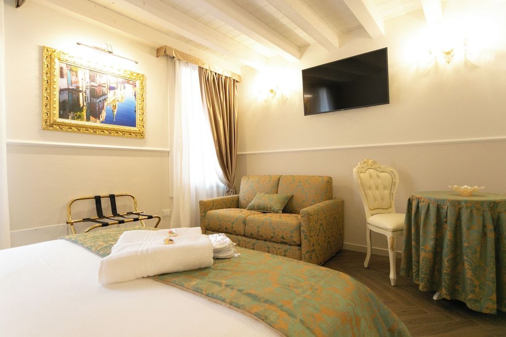 Comfort Room