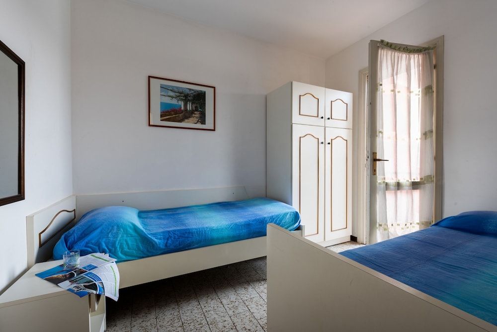Apartment, 2 Bedrooms, Patio, Garden View