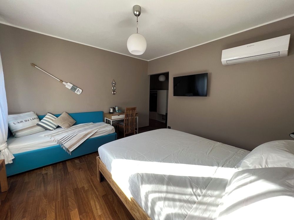 La Rosa del Golfo dei Poeti Family Triple Room, Park View 14