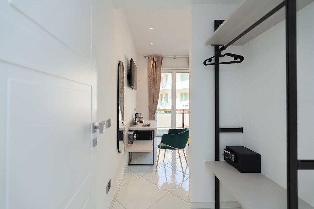 Maiori Suites Deluxe Room, Balcony, Sea View 23