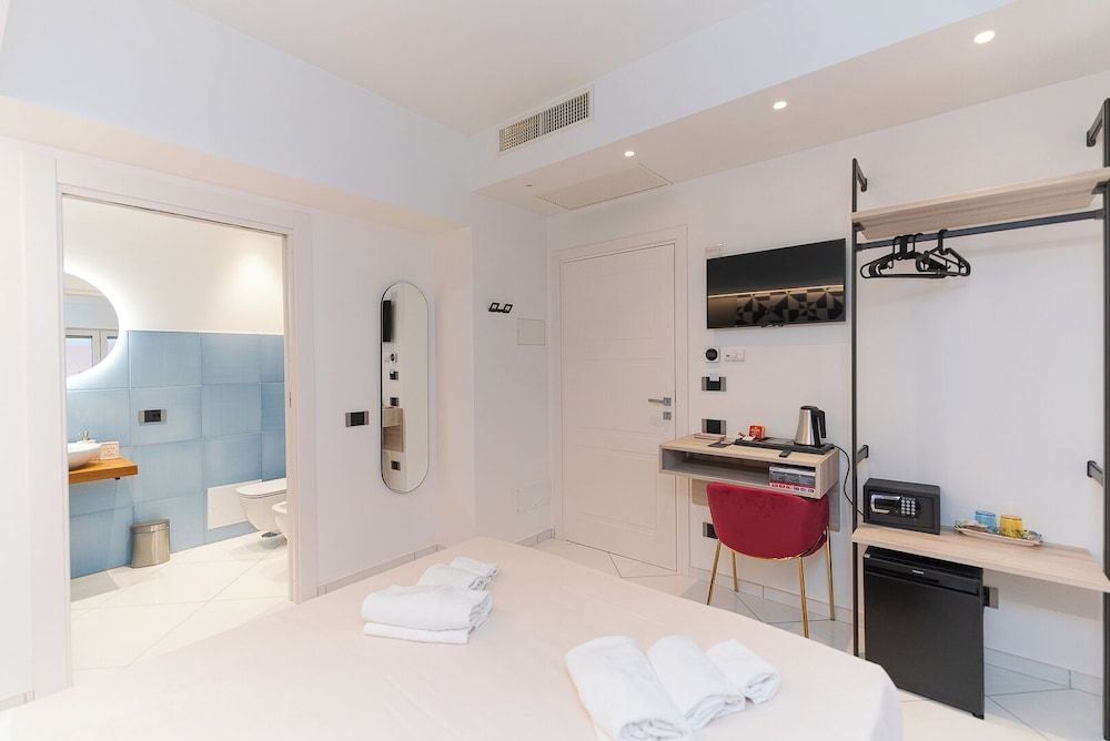 Maiori Suites Superior Room