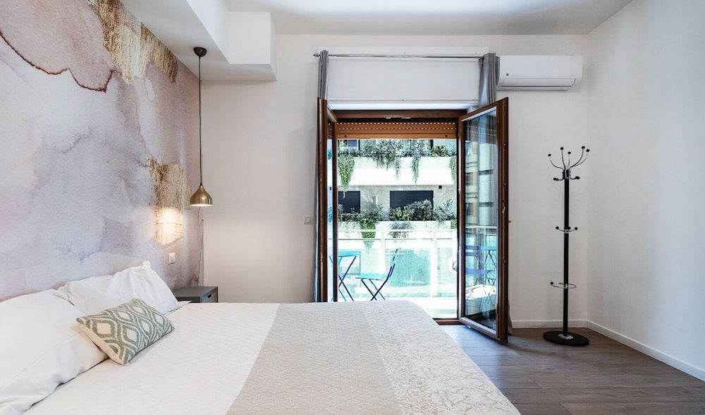 BARIROOMS  Melo Suites