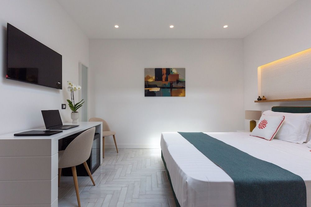 Gioi Hotel Double Room 3