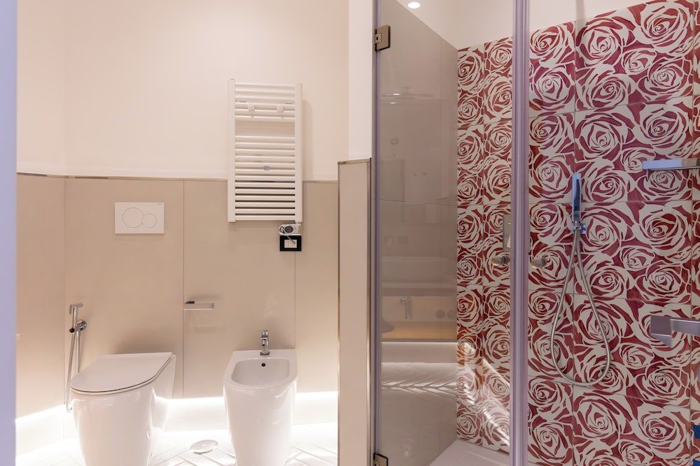 Gioi Hotel Standard Double Room, Courtyard View 7