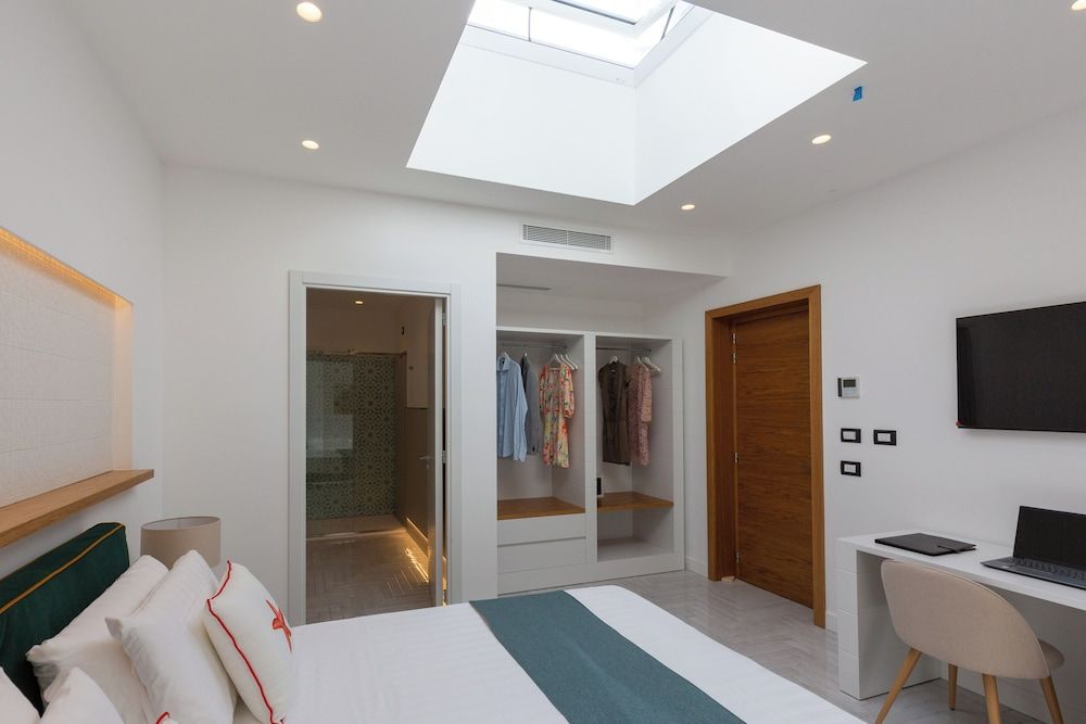 Gioi Hotel Double Room 7