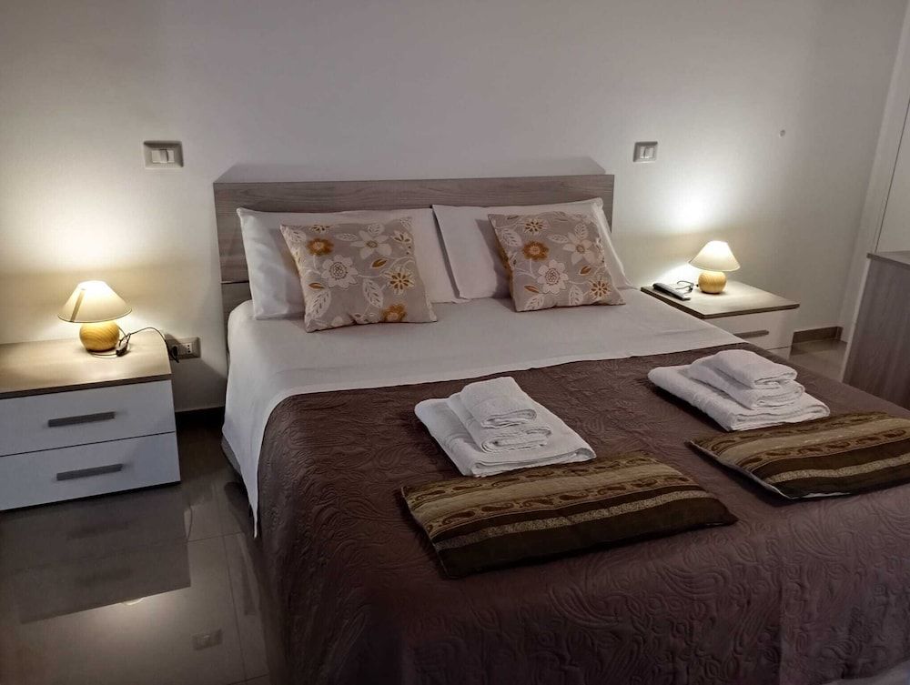 ATTICA B&B