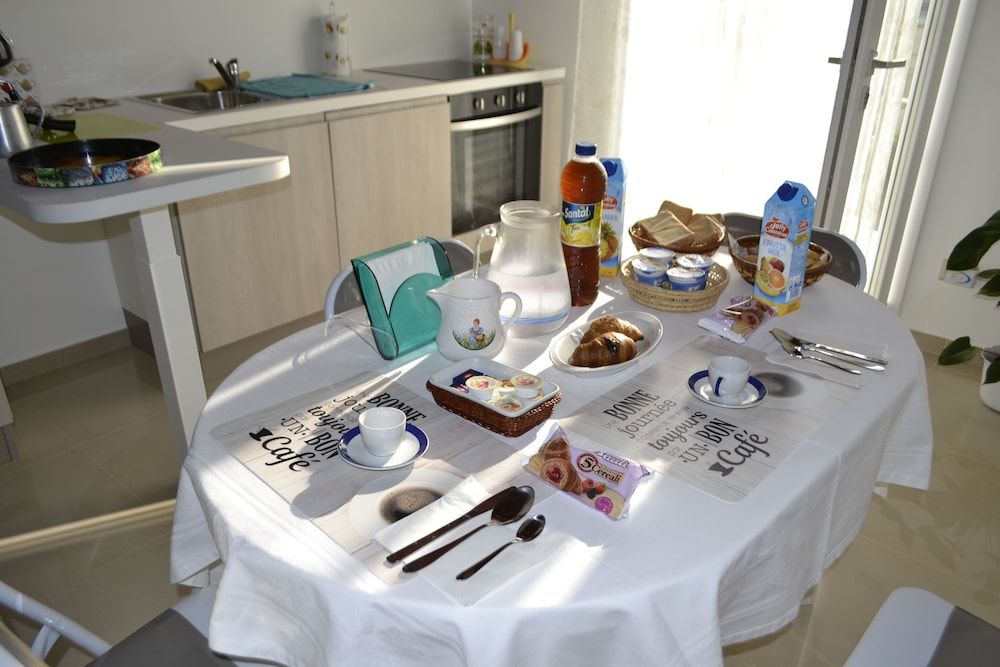 ATTICA B&B