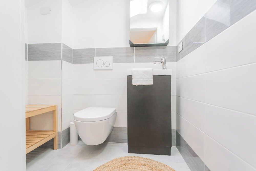 Borsieri Como Apartments with Parking by Rent all Como Apartment (2 Bedrooms) 18