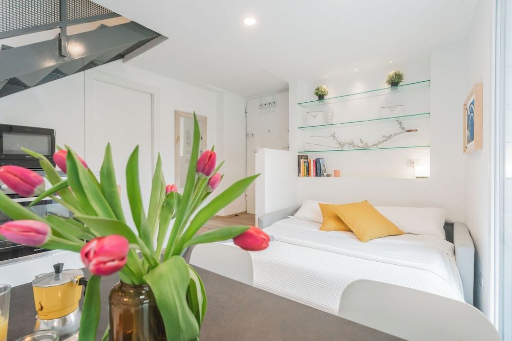 Borsieri Como Apartments with Parking by Rent all Como Apartment (2 Bedrooms) 3