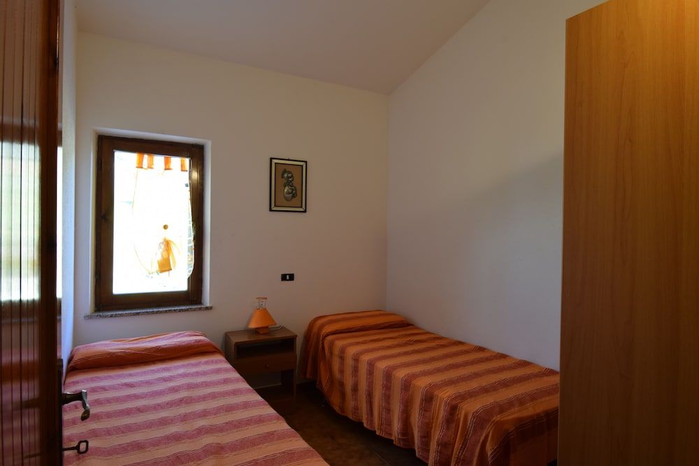 Apartment, Garden View