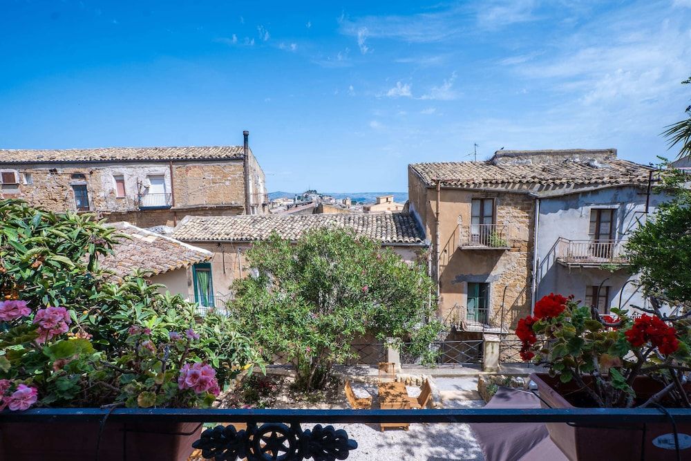 Villa Amoroso - Ospitalità Mediterranea Superior Quadruple Room, Private Bathroom, Tower 10