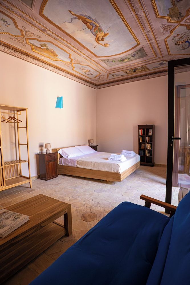 Villa Amoroso - Ospitalità Mediterranea Luxury Quadruple Room, Private Bathroom, Garden View 3