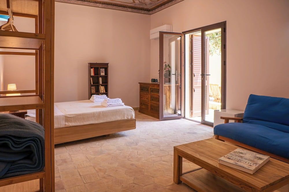 Villa Amoroso - Ospitalità Mediterranea Luxury Quadruple Room, Private Bathroom, Garden View 16