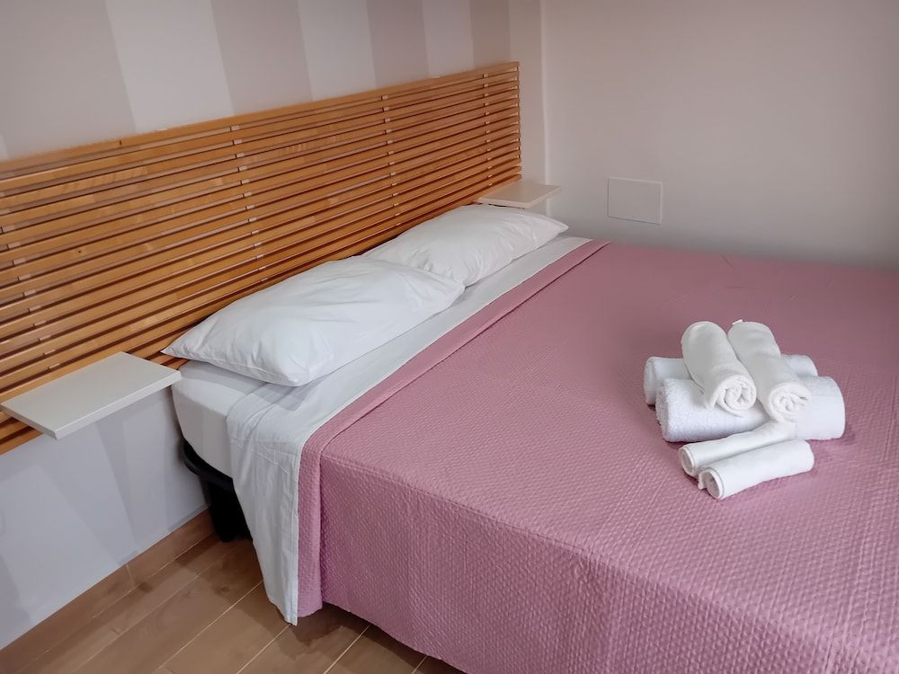 B&b EmaNik Family Room, City View, Tower 10