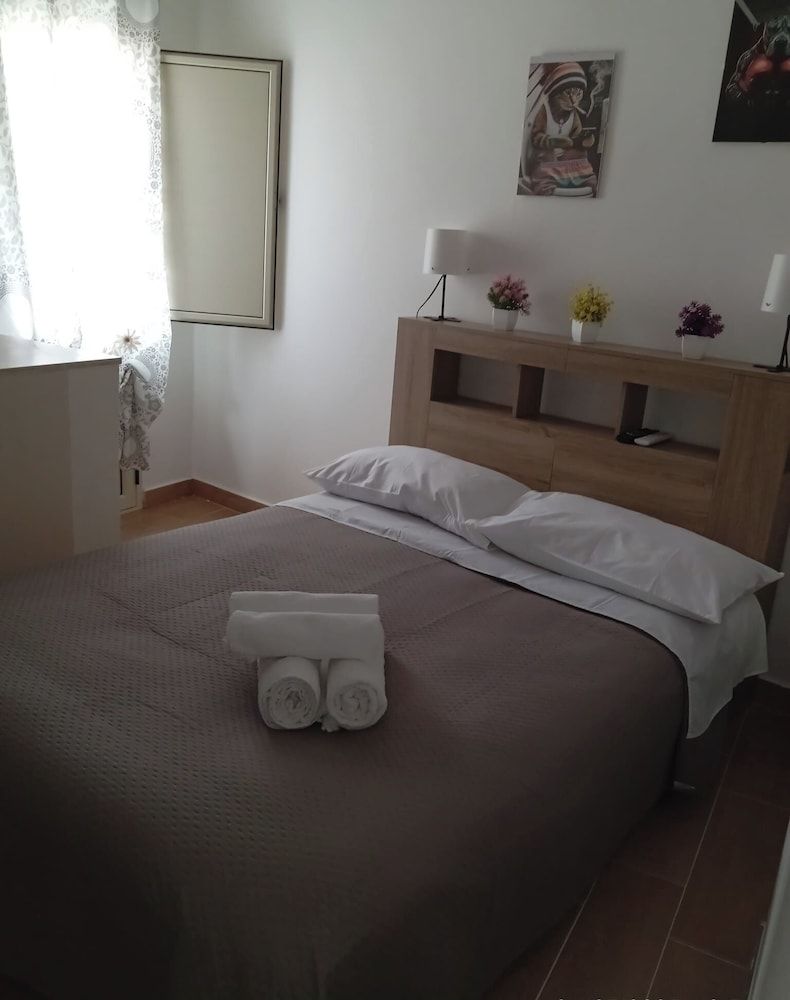 B&b EmaNik Traditional Double Room, City View, Tower 2