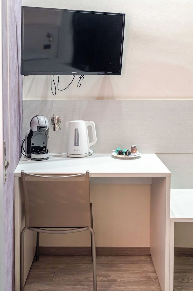 Hotel 3 Comfort and Serenity Heart of Ventimiglia Apartment 9