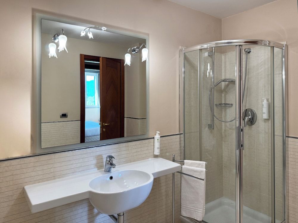 Sarzana Park Hotel Superior Double or Twin Room 8