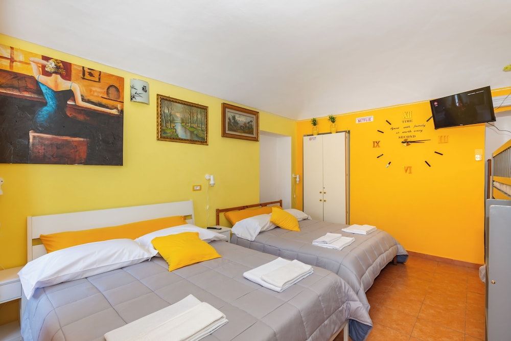 Deluxe Condo