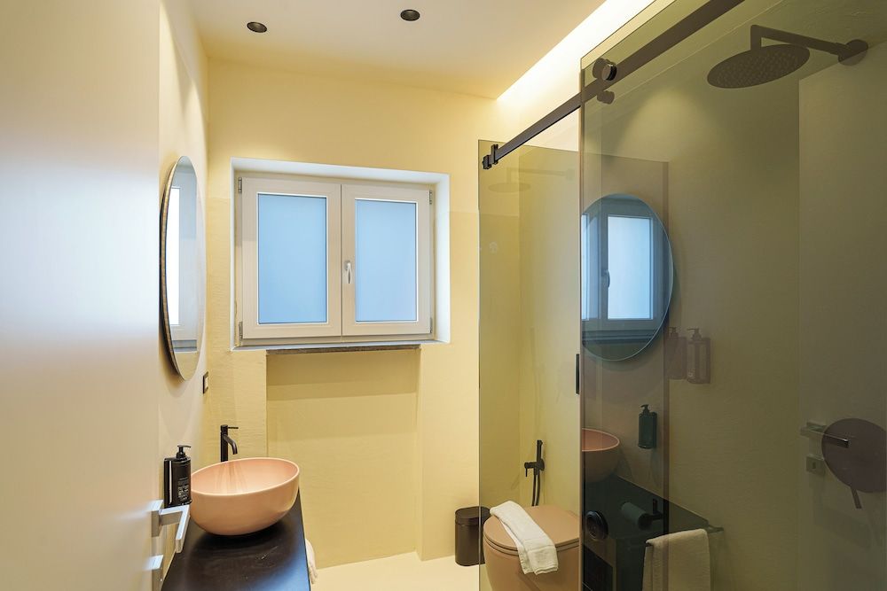 Uefio - Boutique Stay Superior Double Room 6